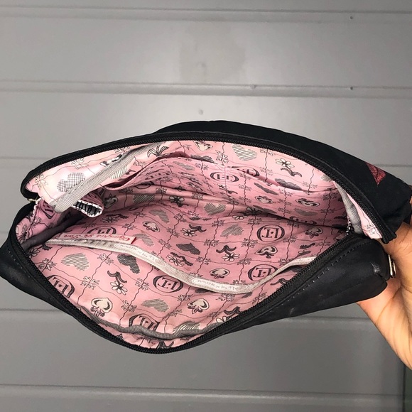 Cosmetics case - Picture 3 of 3